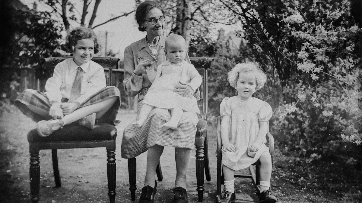 Historical Records Research services